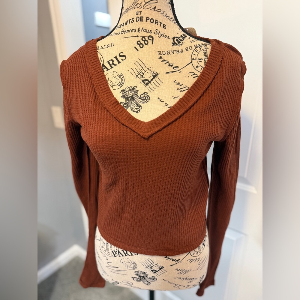 Care FP Manchester Long Sleeve - Picture 3 of 9